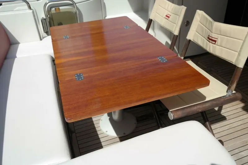 Slide: The Image of Azimut 43S 2009 - 4976808