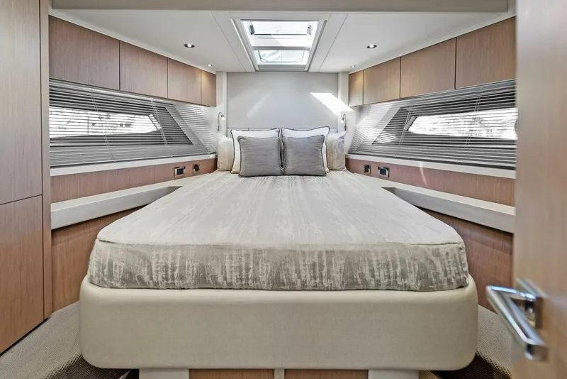 Slide: The Image of Sunseeker Manhattan 52 - 4977079