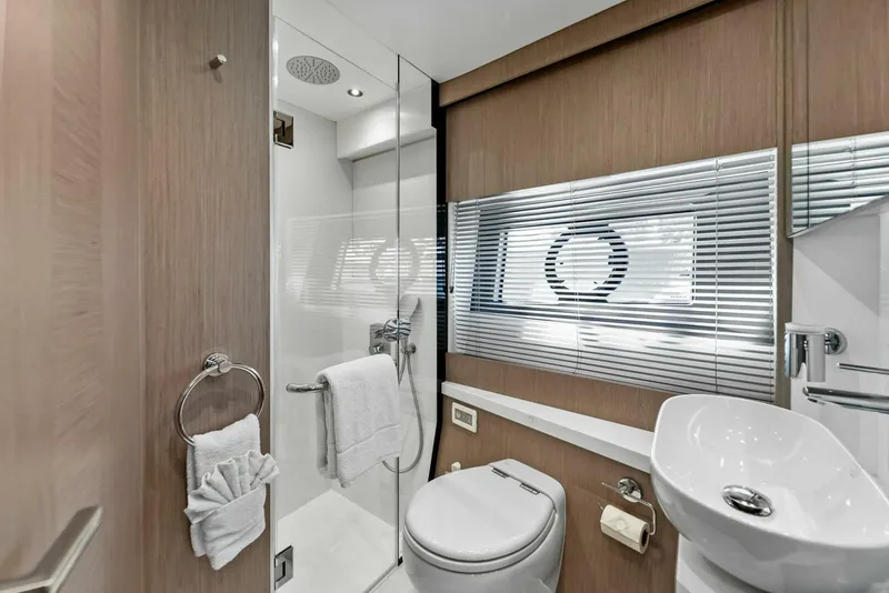 Slide: The Image of Sunseeker Manhattan 52 - 4977081