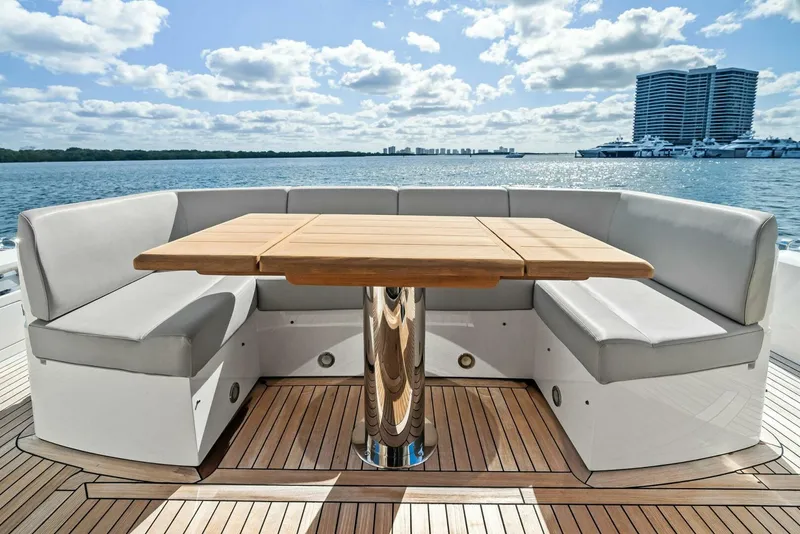 Slide: The Image of Sunseeker Manhattan 52 - 4977106