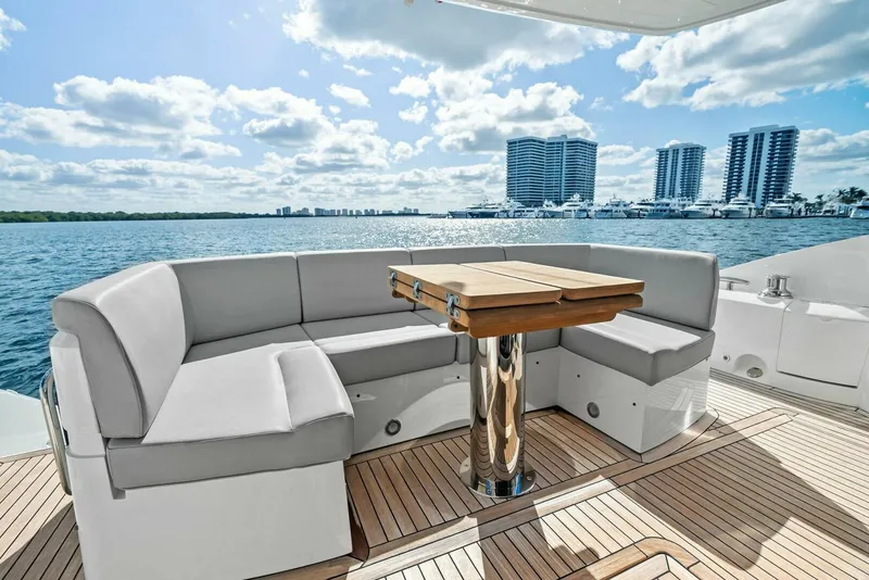 Slide: The Image of Sunseeker Manhattan 52 - 4977108