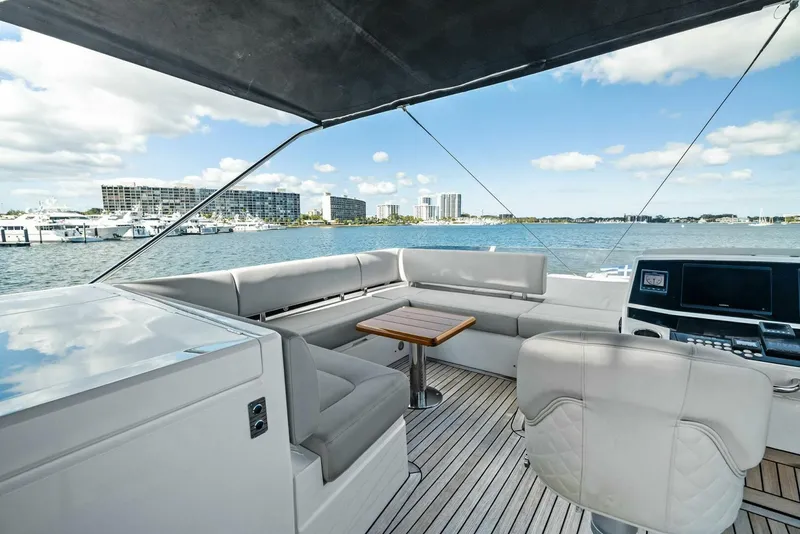 Slide: The Image of Sunseeker Manhattan 52 - 4977116
