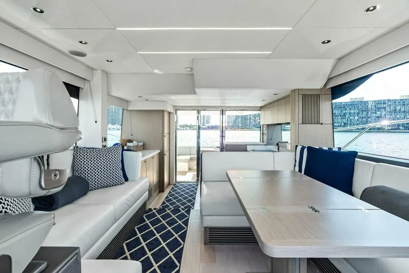 Slide: The Image of Sunseeker Manhattan 52 - 4977120