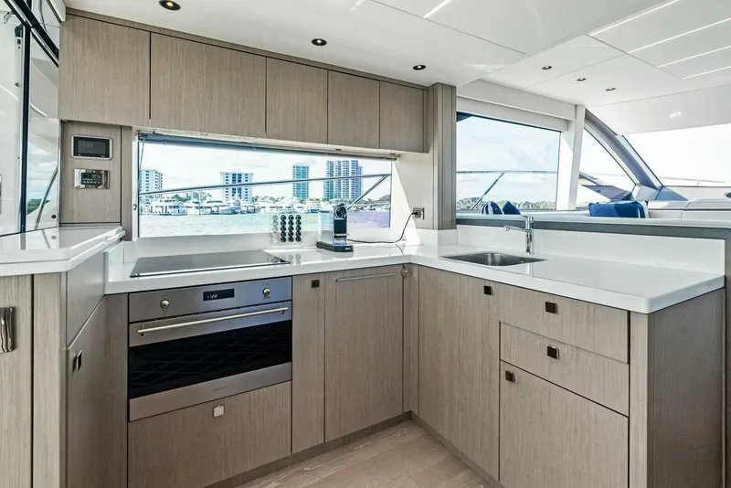 Slide: The Image of Sunseeker Manhattan 52 - 4977122