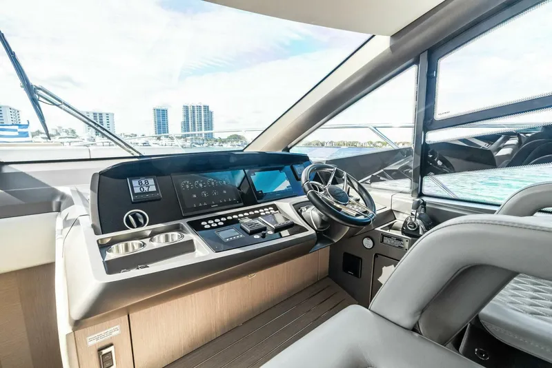 Slide: The Image of Sunseeker Manhattan 52 - 4977125