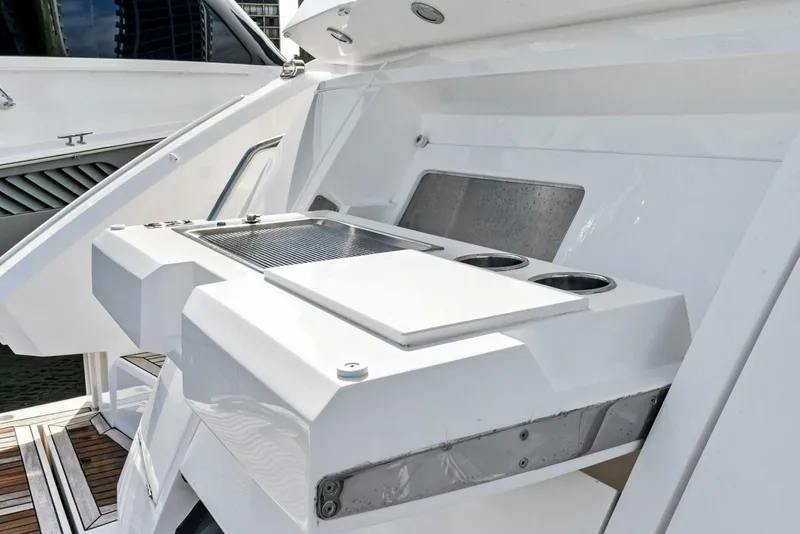 Slide: The Image of Sunseeker Manhattan 52 - 4977132