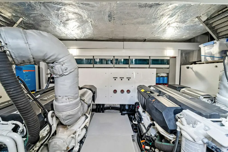 Slide: The Image of Sunseeker Manhattan 52 - 4977093