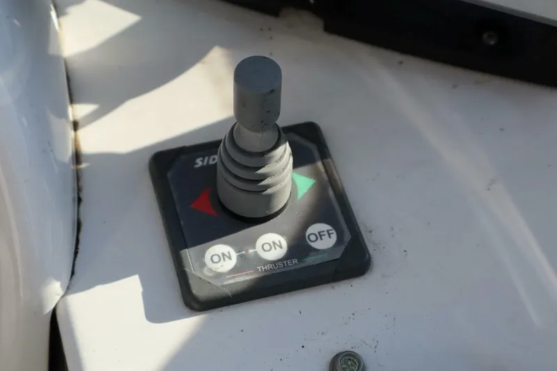 Slide: The Image of Bluewater 52 2006 - 4987278