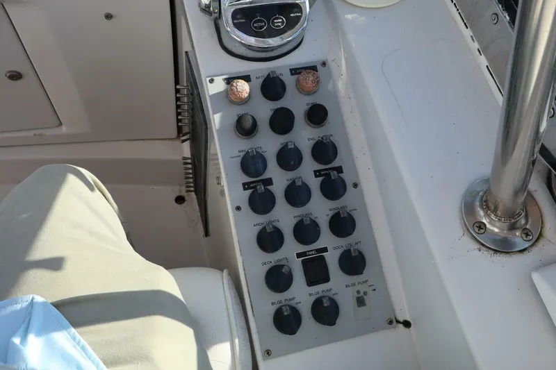 Slide: The Image of Bluewater 52 2006 - 4987280