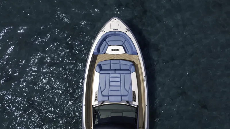 Slide: The Image of Vanquish VQ45 - 5369436