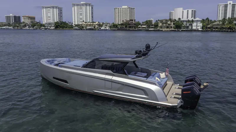 Slide: The Image of Vanquish VQ45 - 5369438