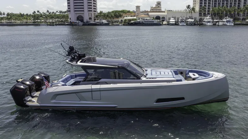 Slide: The Image of Vanquish VQ45 - 5369444