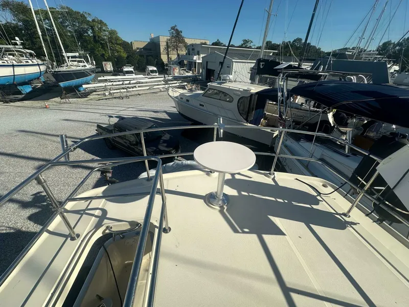 Slide: The Image of Mainship 400 Trawler 2003 - 4977690
