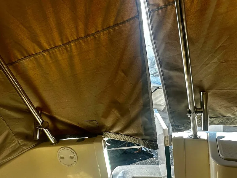 Slide: The Image of Mainship 400 Trawler 2003 - 4977699
