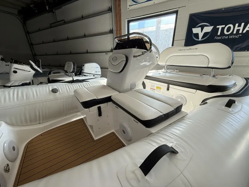 Slide: The Image of Walker Bay Generation LTE 14' 2025 - 4978222