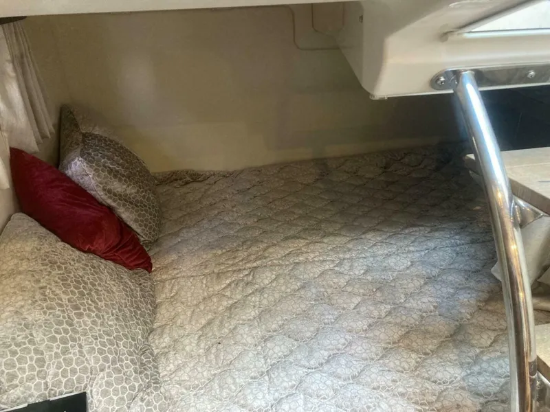 Slide: The Image of Regal 28 Express 2015 - 4984868