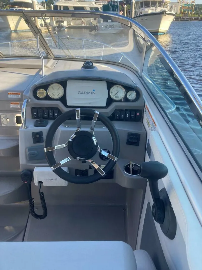 Slide: The Image of Regal 28 Express 2015 - 4984846