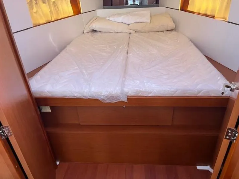 Slide: The Image of Beneteau Oceanis 38.1 2017 - 4979356