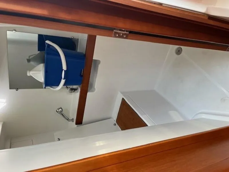 Slide: The Image of Beneteau Oceanis 38.1 2017 - 4979360