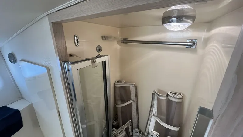 Slide: The Image of Hatteras Double Cabin 1994 - 5007966