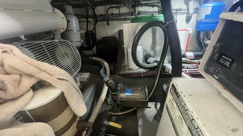 Slide: The Image of Hatteras Double Cabin 1994 - 5007991