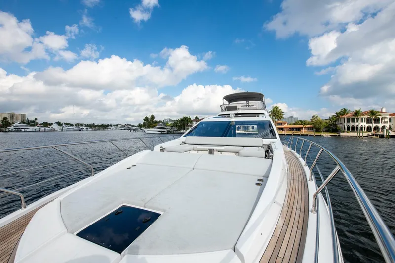 Slide: The Image of Azimut S7 2021 - 5015211