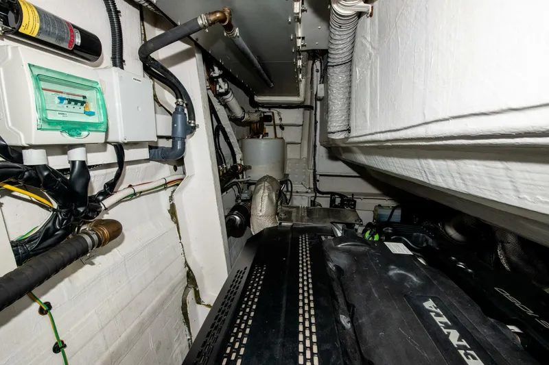 Slide: The Image of Azimut S7 2021 - 5015242