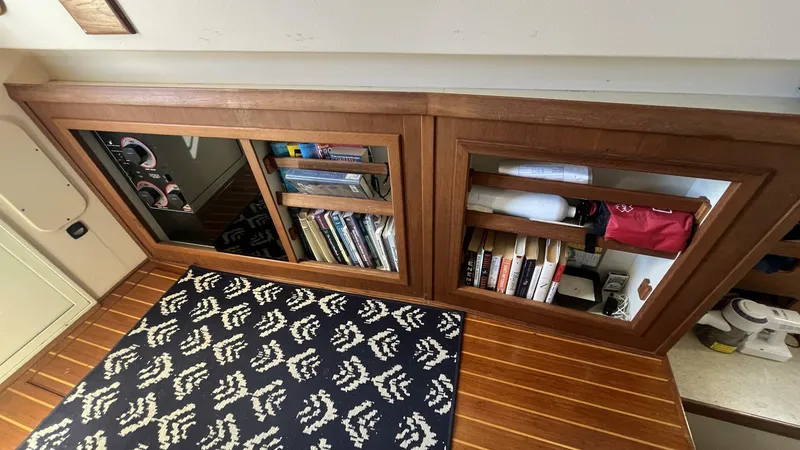 Slide: The Image of Island Packet SP Cruiser / Motorsailer 2008 - 5162931