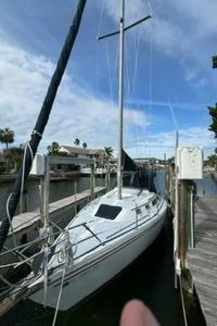 Slide: The Image of Catalina 30 1988 - 4993942