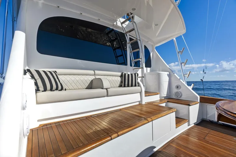 Slide: The Image of Viking 80 Convertible 2019 - 5008995