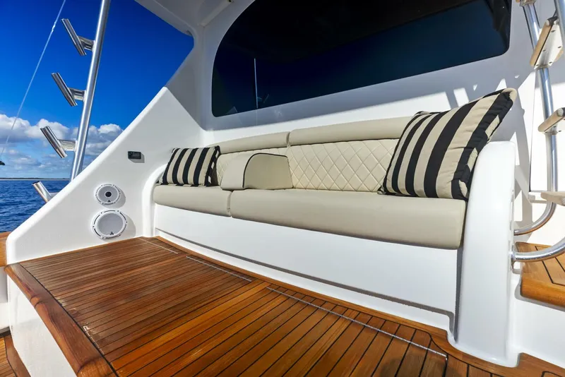 Slide: The Image of Viking 80 Convertible 2019 - 5009002