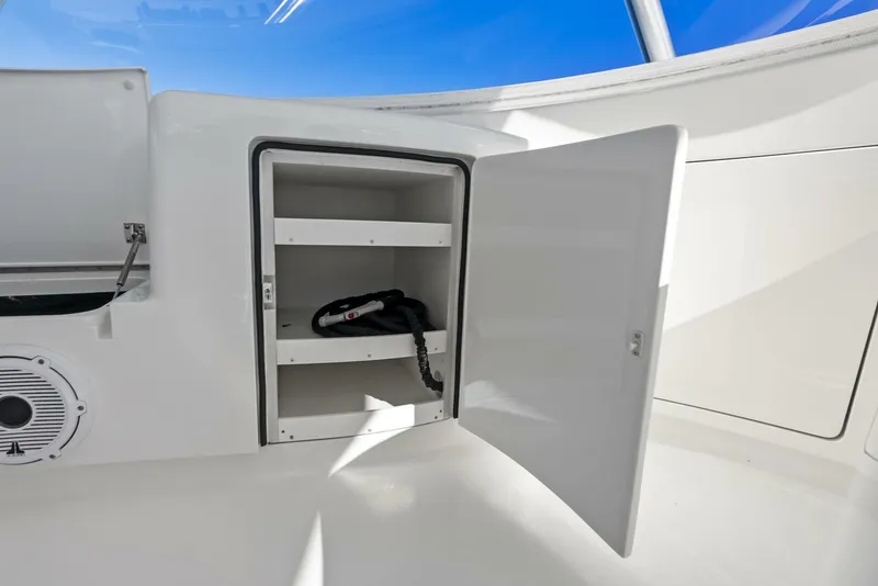 Slide: The Image of Viking 80 Convertible 2019 - 5009133