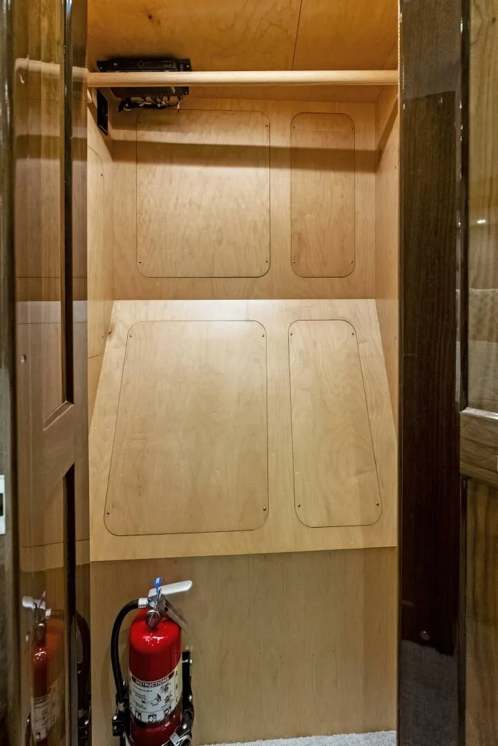 Slide: The Image of Viking 80 Convertible 2019 - 5009330