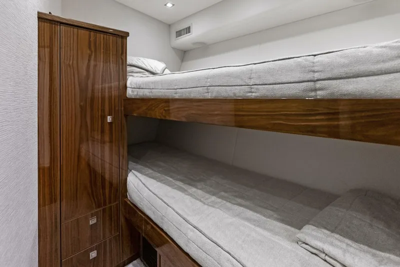 Slide: The Image of Viking 80 Convertible 2019 - 5009335