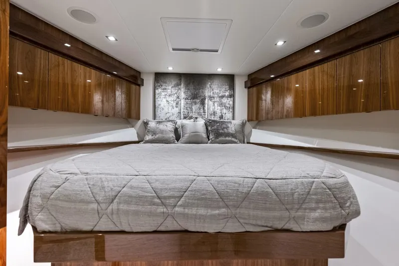 Slide: The Image of Viking 80 Convertible 2019 - 5009338