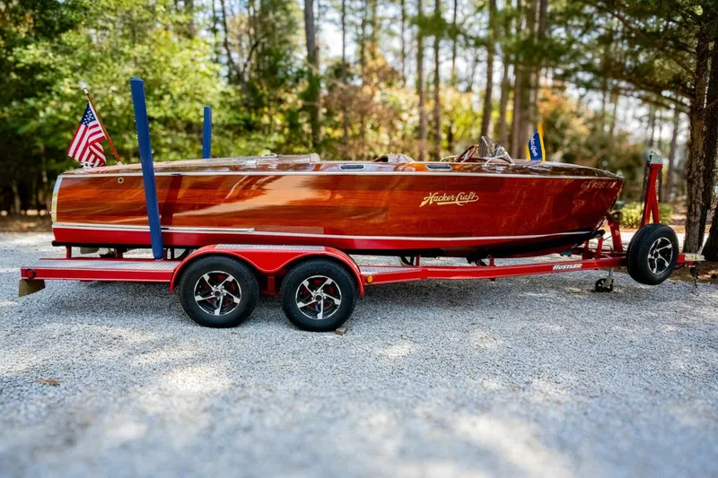 Slide: The Image of 1047653 11 3 - 5152254