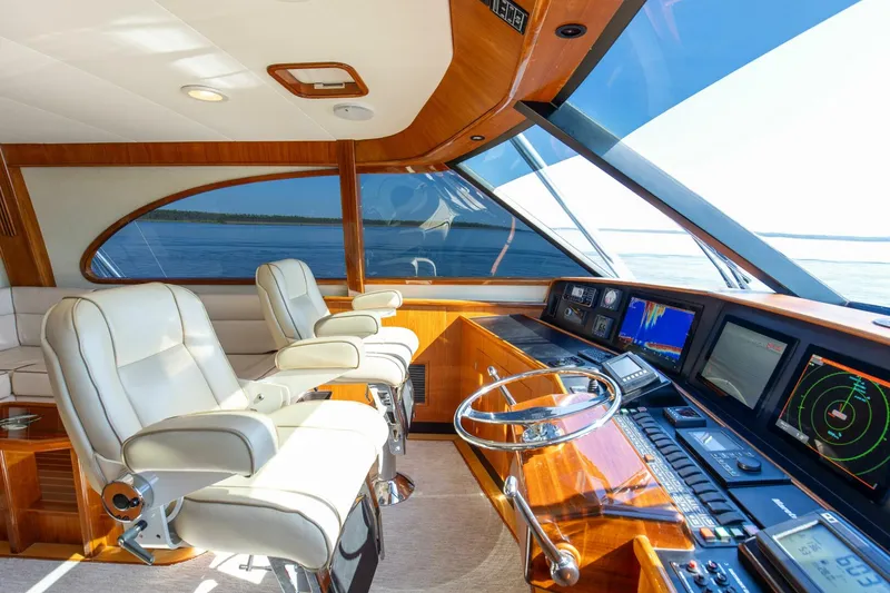 Slide: The Image of 2005 76 Whiticar Enclosed Bridge Badonkadonk Bridge (6) - 4982623