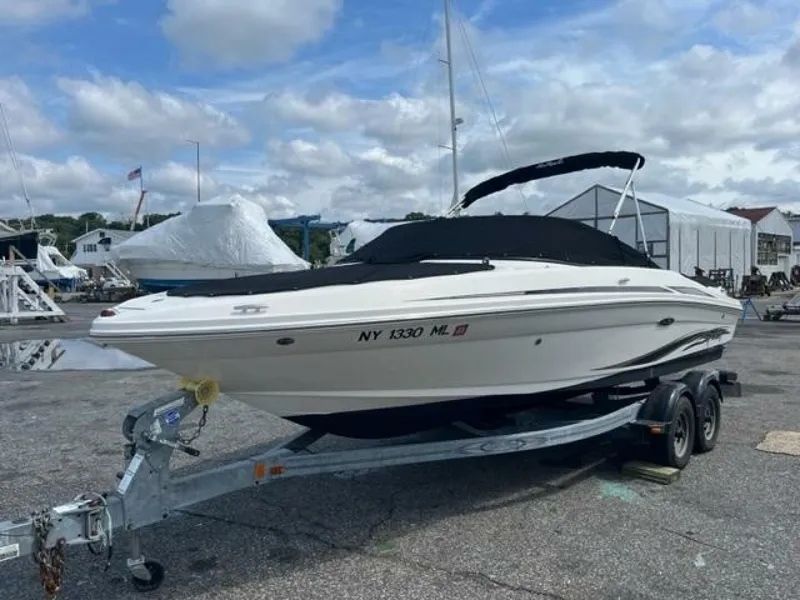 Slide: The Image of Sea Ray 205 Sport 2014 - 4982903