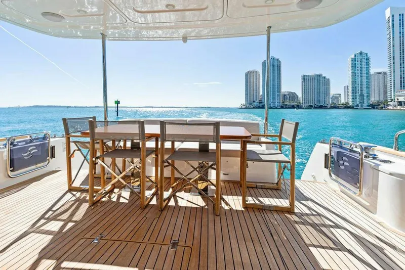 Slide: The Image of Sirena 58 2022 - 4982709