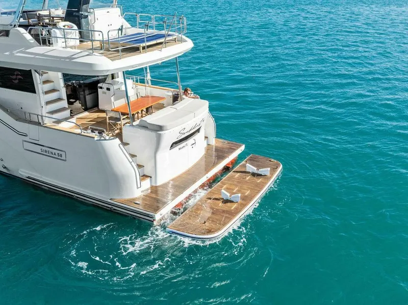 Slide: The Image of Sirena 58 2022 - 4982706