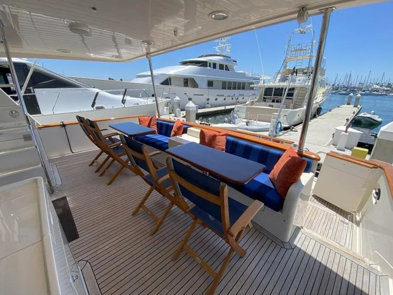 Slide: The Image of Offshore 72 2005 - 5031465