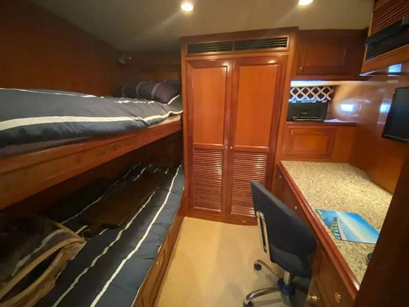 Slide: The Image of Offshore 72 2005 - 5031463