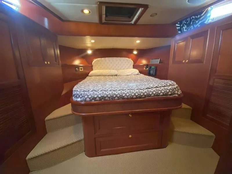 Slide: The Image of Offshore 72 2005 - 5031479