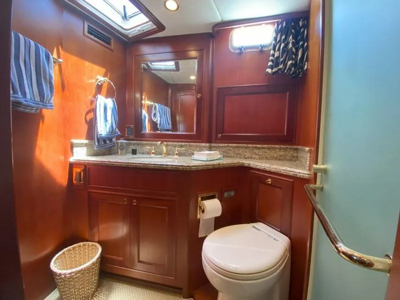 Slide: The Image of Offshore Yachts 72 2005 - 5031480