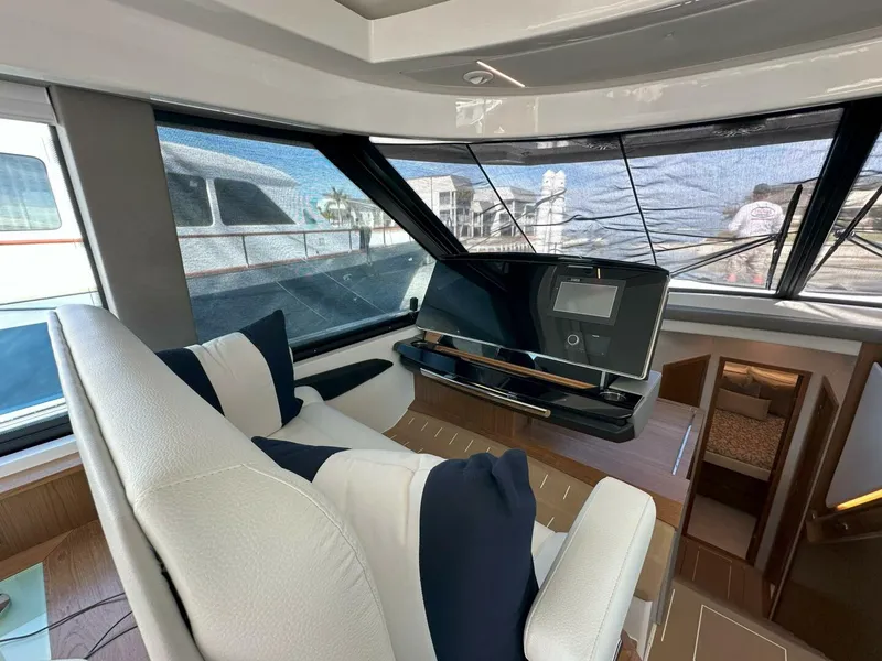 Slide: The Image of 2025 Tiara Yachts 60 EX - Helm - 4986036