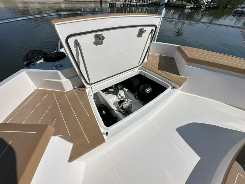 Slide: The Image of 2025 Tiara Yachts 60 EX - Windlass - 4986363