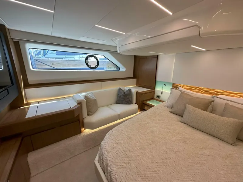 Slide: The Image of  2025 Tiara Yachts 60 EX - Owners SR - 4999318