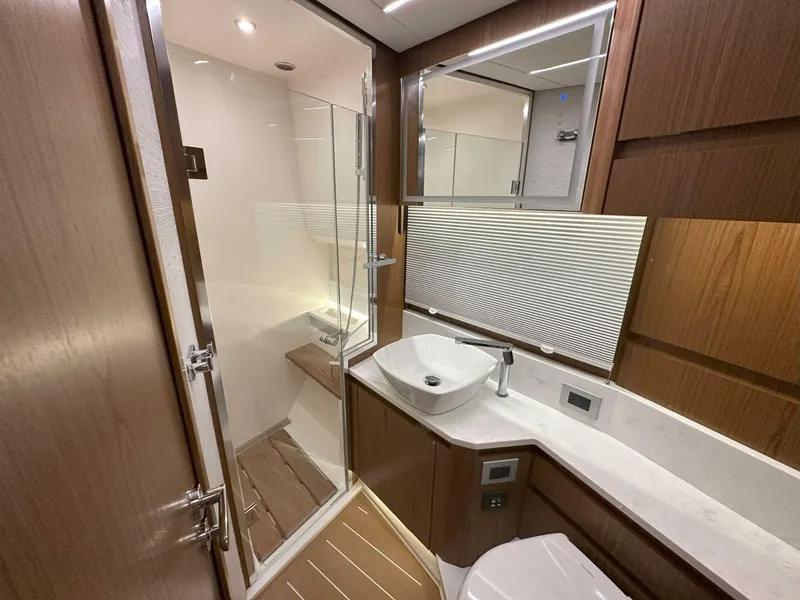 Slide: The Image of  2025 Tiara Yachts 60 EX - SRHead - 4986069