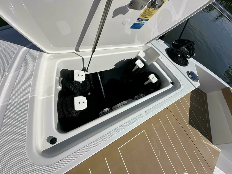 Slide: The Image of 2025 Tiara Yachts 60 EX - 6092097