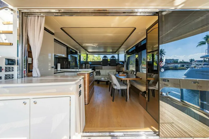 Slide: The Image of Absolute 64 - Kingship - Salon 2023 Absolute 64 Navetta - Kingfish - 4985856